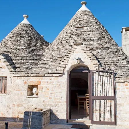 Trulli Ginevra Con Piscina *