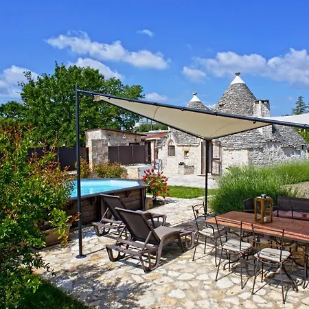 Trulli Ginevra Con Piscina * Alberobello