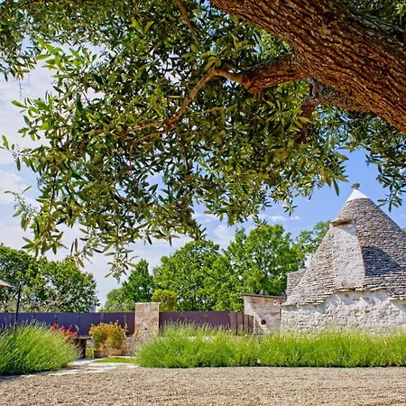 Trulli Ginevra Con Piscina Villa *
